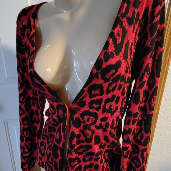 Sexy Animal Print Open Style Sweater I-N-C Large - Picture 4 of 7